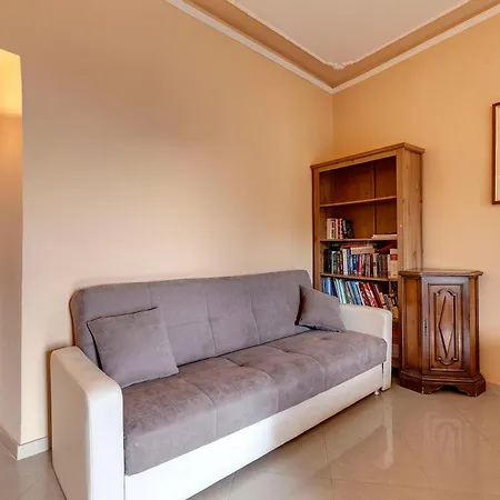 Apartment Magnoli 2 D Florence