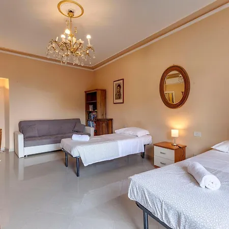 Apartment Magnoli 2 D Florence